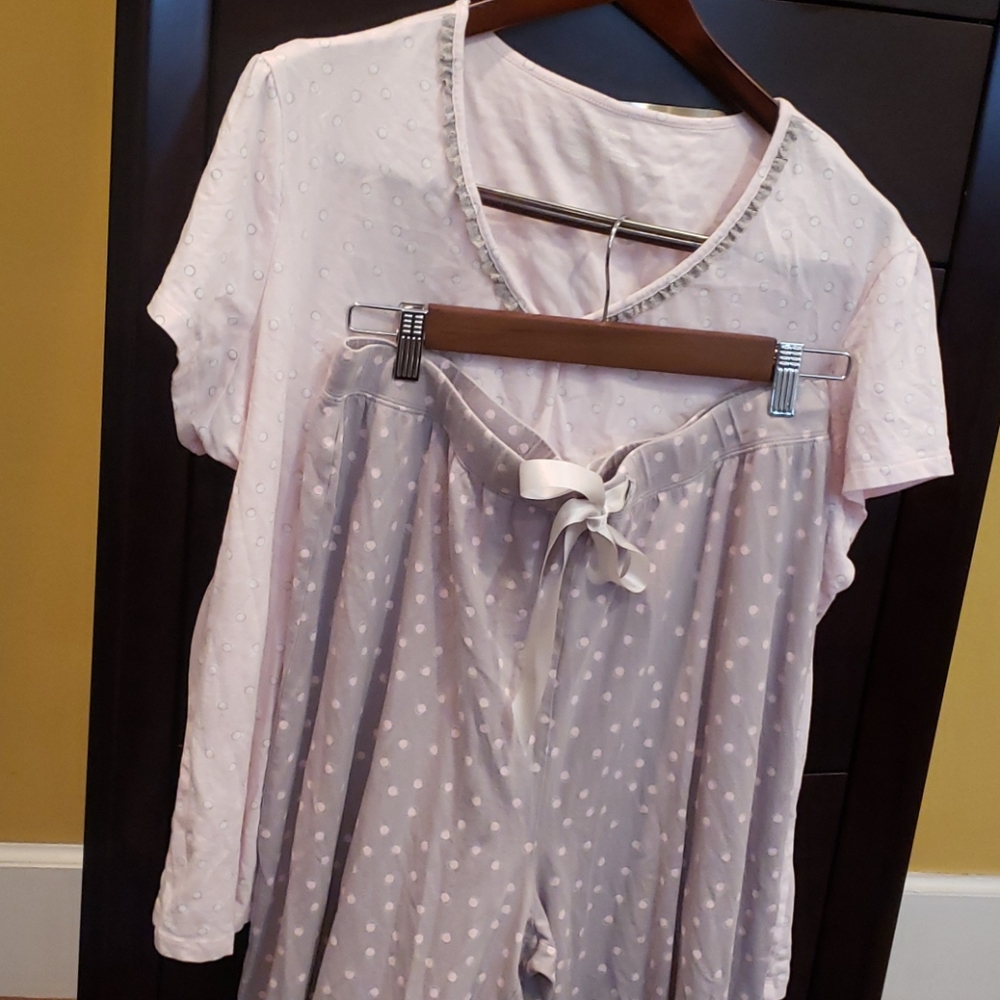 Pajama Set - Picture 3 of 3